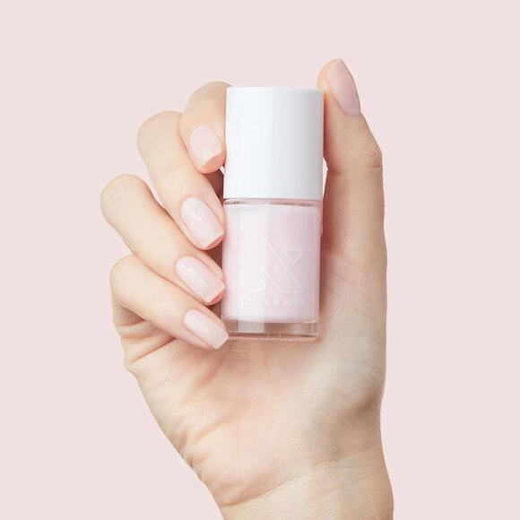 NWT Olive & June Nail Polish - Color: Strawberry Scone - Picture 1 of 4